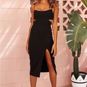 BEG YOU TO STAY MIDI DRESS BLACK  Hello Molly